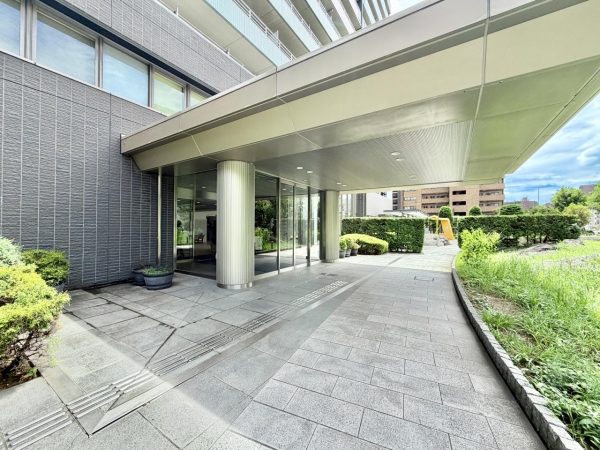 東京マスタープレイス