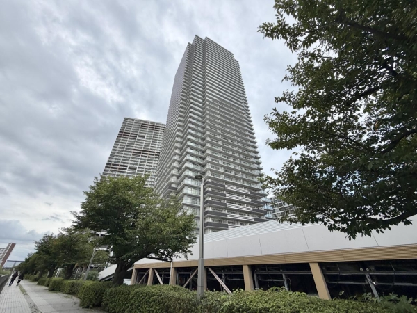 W Comfort Towers West