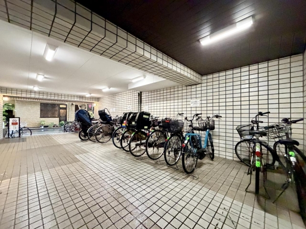 池袋ダイカンプラザ