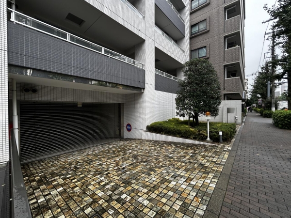 ピアース三軒茶屋