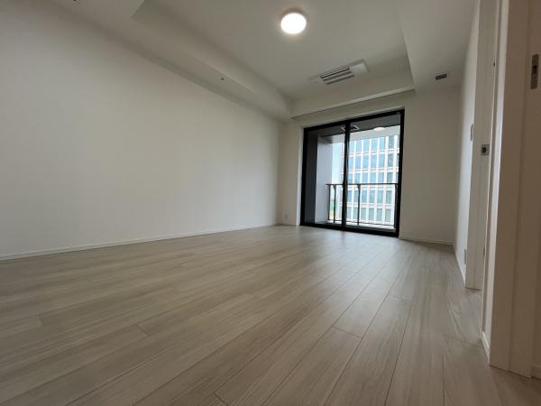 WORLD　TOWER　RESIDENCE