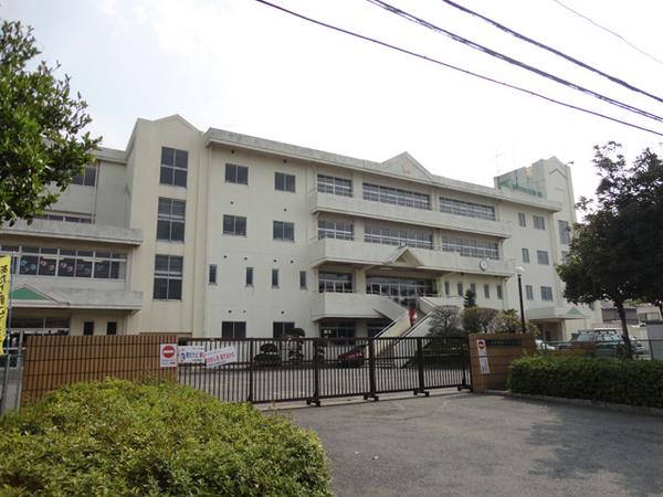 久喜市鷲宮6丁目の土地(久喜市立東鷲宮小学校)