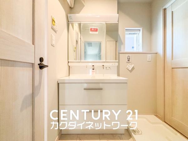 久喜市吉羽３丁目　全４棟　６号棟