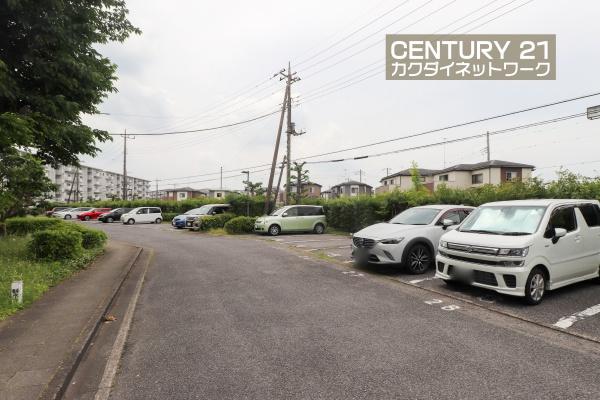 東鷲宮ニュータウン駅前通り