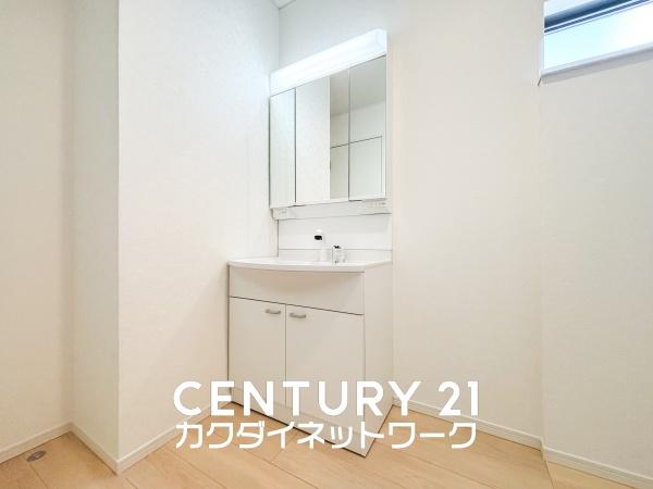 久喜市栗原第１１　全５棟　５号棟