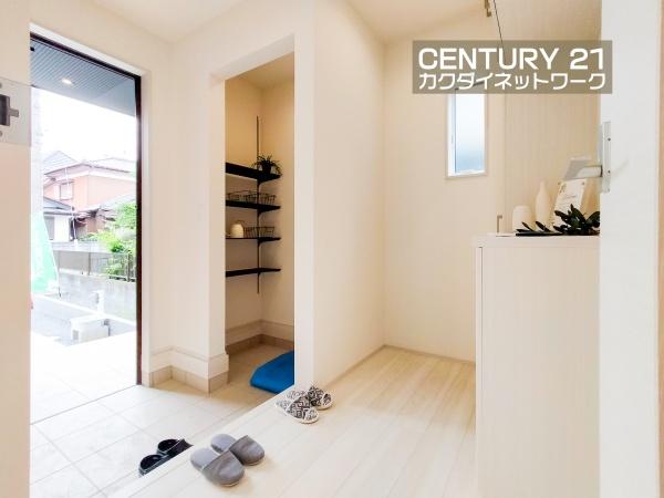 久喜市上町　全２棟　１号棟