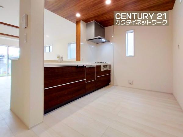 久喜市上町　全２棟　２号棟