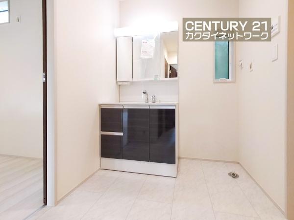久喜市上町　全２棟　２号棟