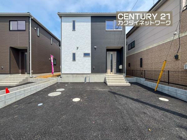 幸手市西第５　全４棟　１号棟