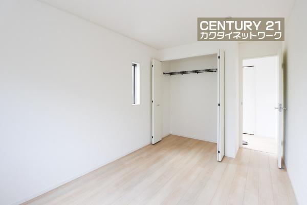 白岡市小久喜第１４　全２棟　１号棟