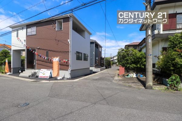 白岡市小久喜第１４　全２棟　１号棟