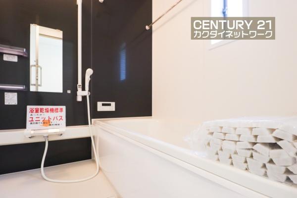 白岡市小久喜第１４　全２棟　２号棟