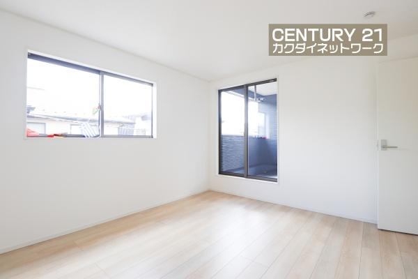 白岡市小久喜第１４　全２棟　２号棟