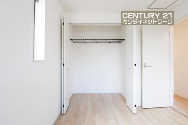 白岡市小久喜第１４　全２棟　２号棟