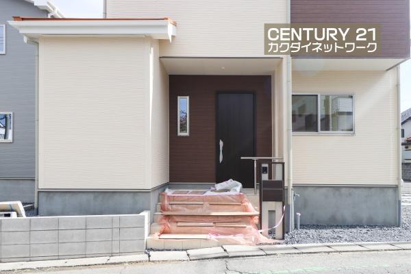 加須市久下２丁目　全３棟　２号棟