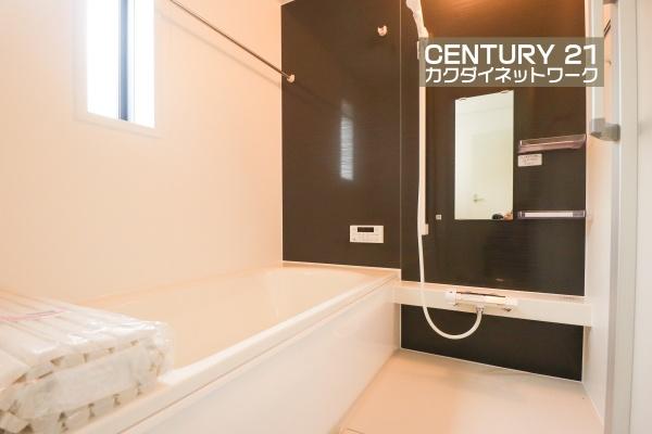 久喜市吉羽第８　全3棟　２号棟