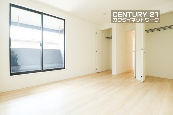 久喜市吉羽第８　全3棟　２号棟