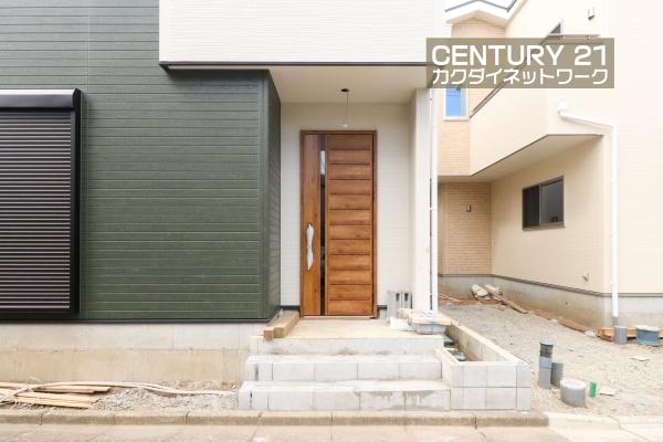 久喜市久喜東１丁目　全３棟　２号棟