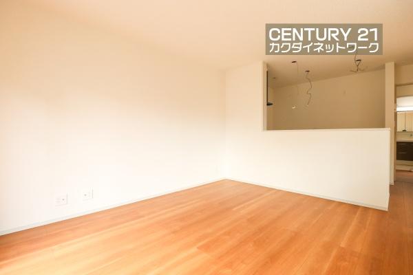 久喜市久喜東１丁目　全３棟　２号棟