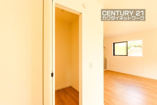 白岡市篠津３期　１号棟