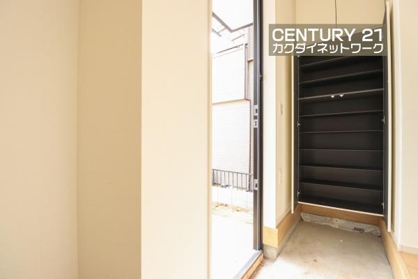白岡市篠津３期　１号棟