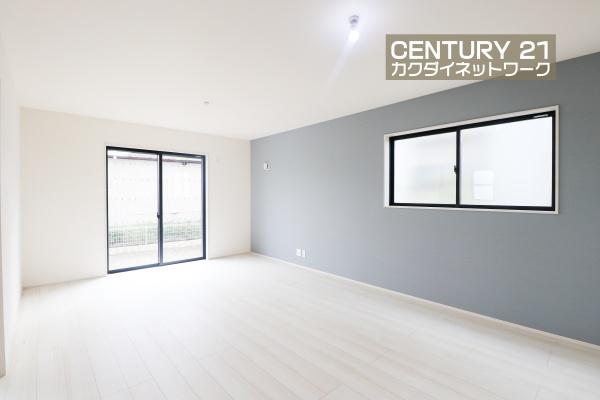 第1幸手円藤内 全1棟 1号棟(リビング)