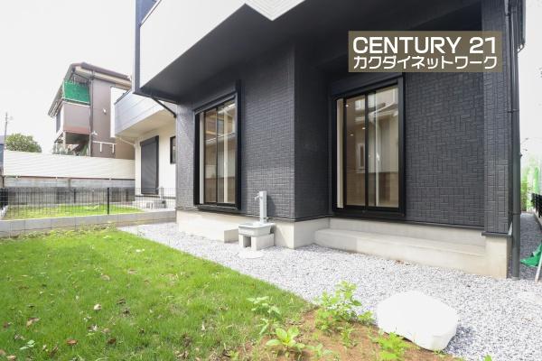白岡市小久喜　全３棟　２号棟