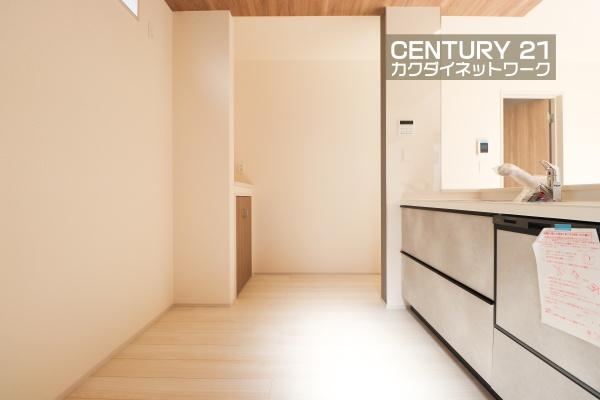 加須市大門町　全２棟　１号棟