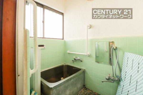 白岡市篠津の中古一戸建て(バス)