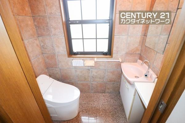 加須市大越の中古一戸建て(トイレ)