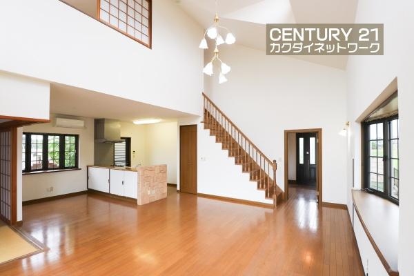 加須市大越の中古一戸建て(リビング)