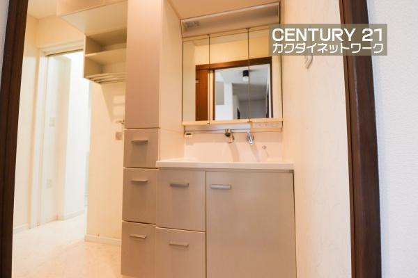 幸手市香日向2丁目の中古一戸建て(洗面台・洗面所)