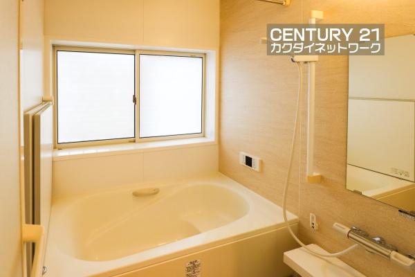 幸手市香日向2丁目の中古一戸建て(バス)