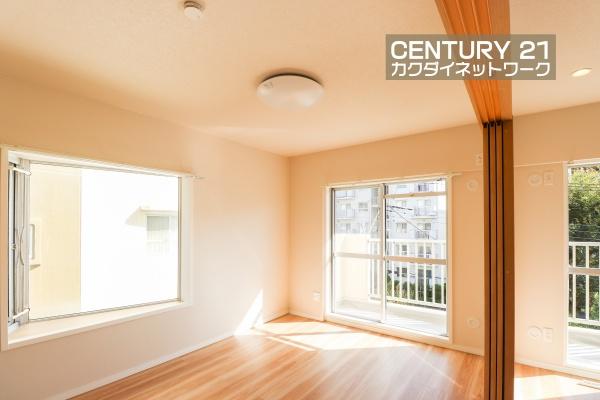 東鷲宮ニュータウン公園通り３－１３号棟