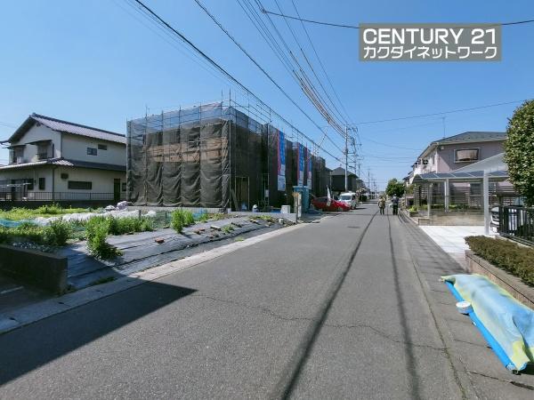 久喜市青毛第３　全３棟　３号棟