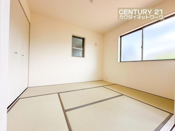 白岡市白岡８期　全２棟　２号棟