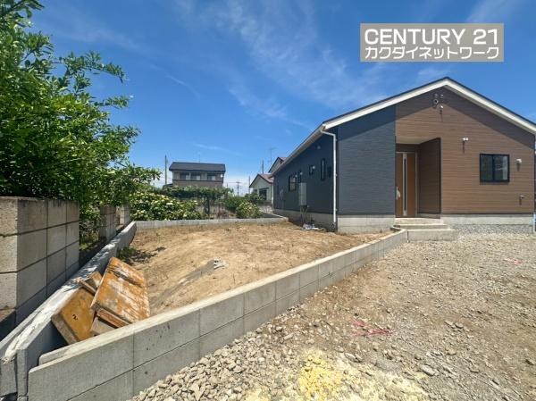 杉戸町遠野第３　全３棟　１号棟