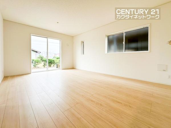白岡市篠津　第７　全１棟