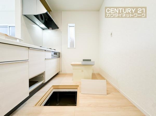白岡市篠津　第７　全１棟