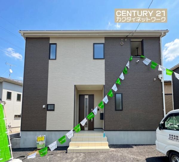 幸手市中第１１　全３棟　３号棟