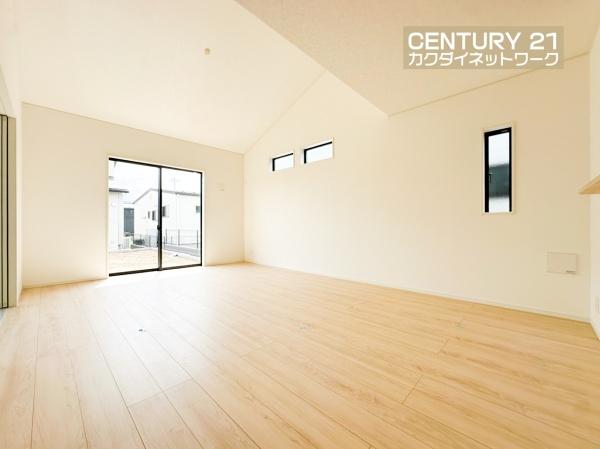 加須市下高柳第３　全３棟　１号棟