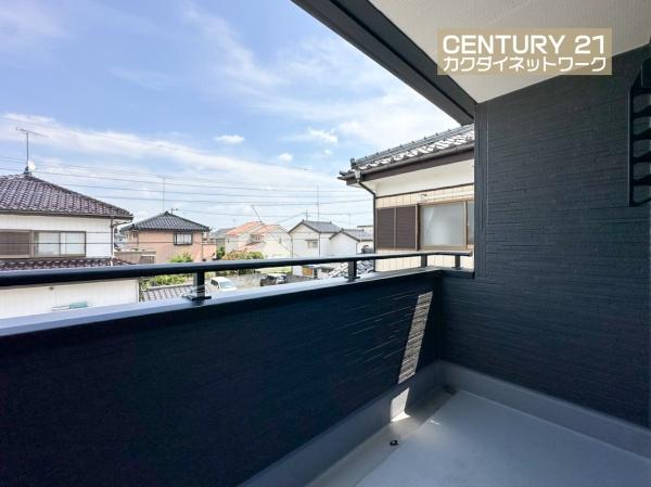 幸手市東４丁目　全２棟　２号棟
