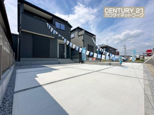 幸手市東４丁目　全２棟　２号棟