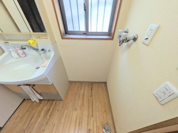 三浦市三崎町諸磯の中古一戸建て
