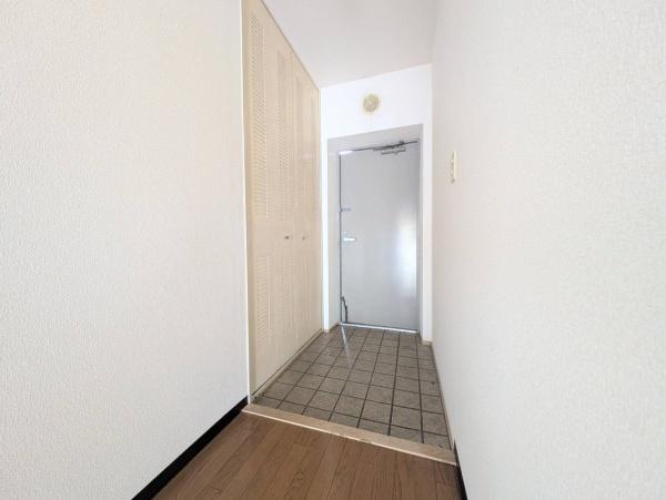 ガーデンライフ久里浜六番館
