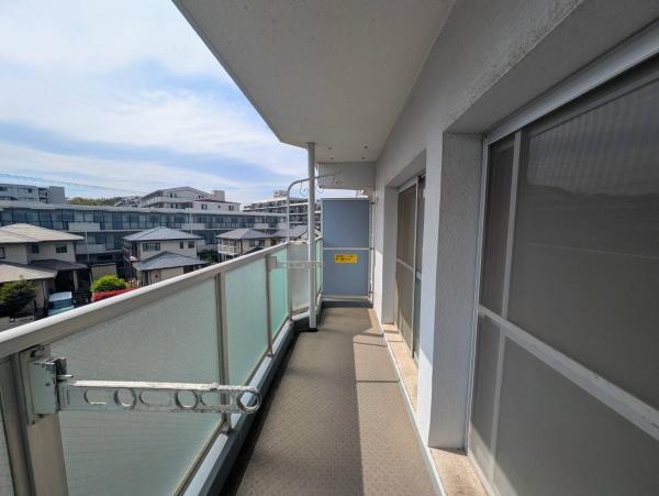 ガーデンライフ久里浜六番館
