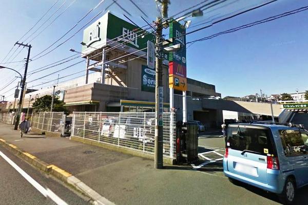 チュリスガーデン湘南野比センター3番館(Fuji野比店)