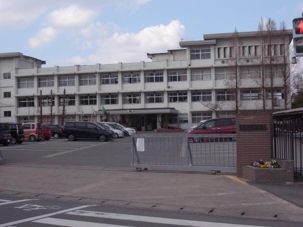 糸島市三雲の土地(糸島市立前原東中学校)
