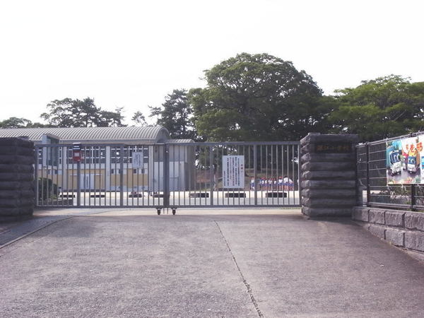 糸島市二丈深江第３　新築分譲全７棟(糸島市立深江小学校)