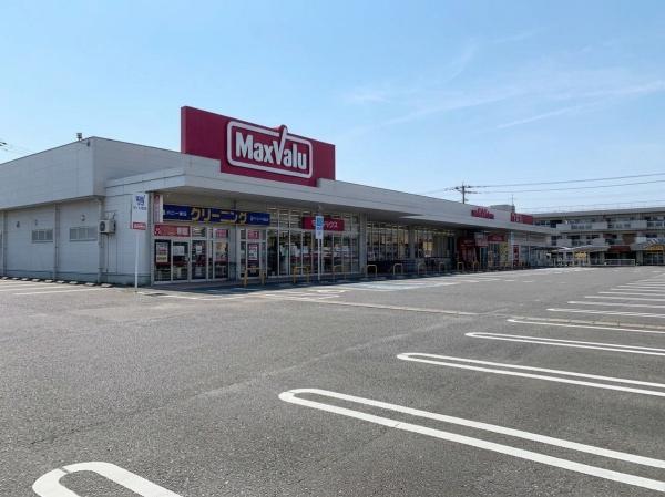 ホワイトピア周船寺(マックスバリュ周船寺西店)